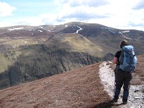 Starting down into Glen Tilt Starting down into Glen Tilt