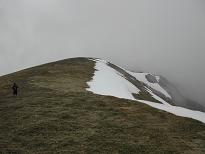 Snow on the north ridge of Meall Corranaich Snow on the north ridge of Meall Corranaich